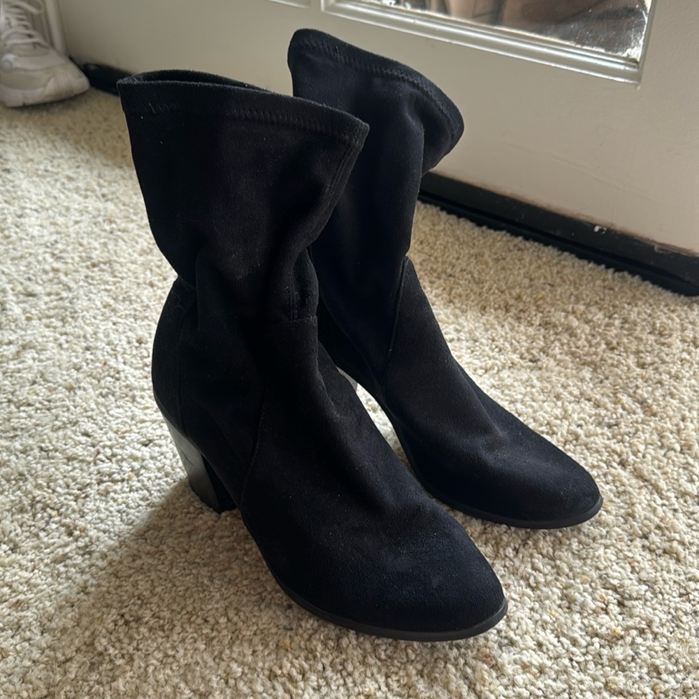Black Boots